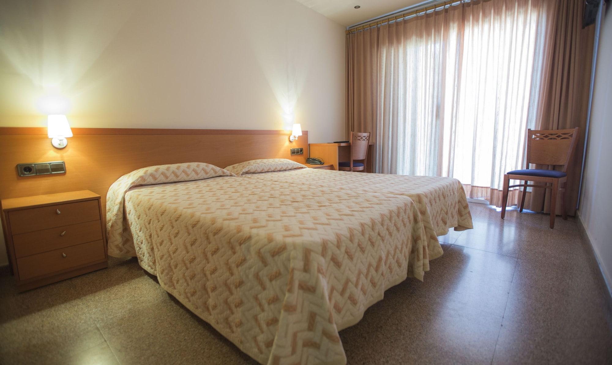 Hotel Medes II أولاستارتيت المظهر الخارجي الصورة