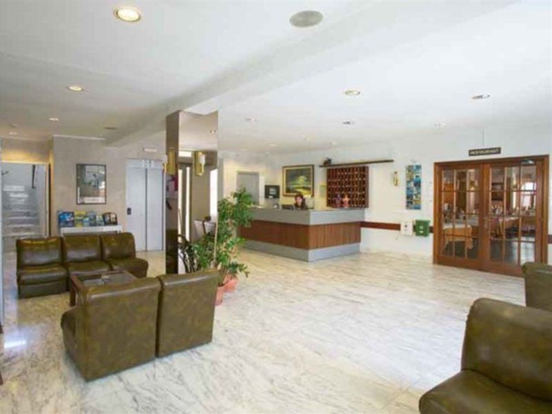 Hotel Medes II أولاستارتيت المظهر الخارجي الصورة